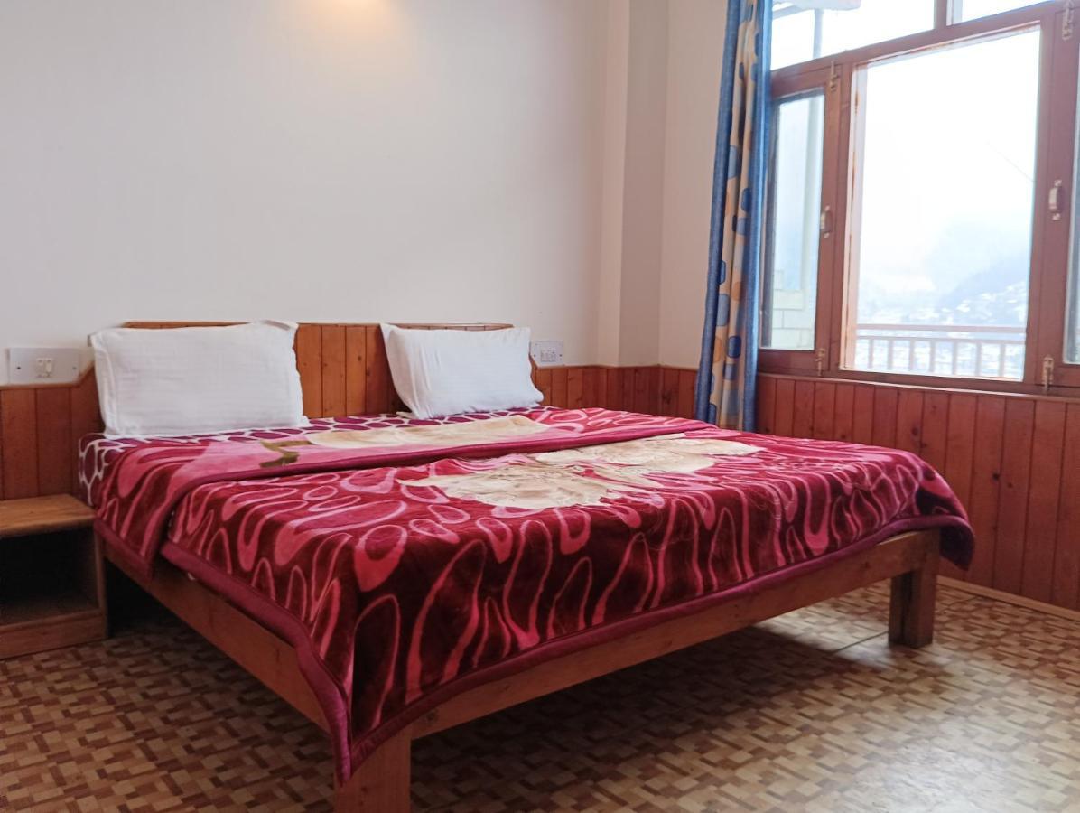 Roop Mountain Homestay Manali  Bagian luar foto