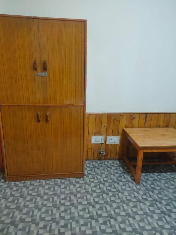 Roop Mountain Homestay Manali  Ruang foto